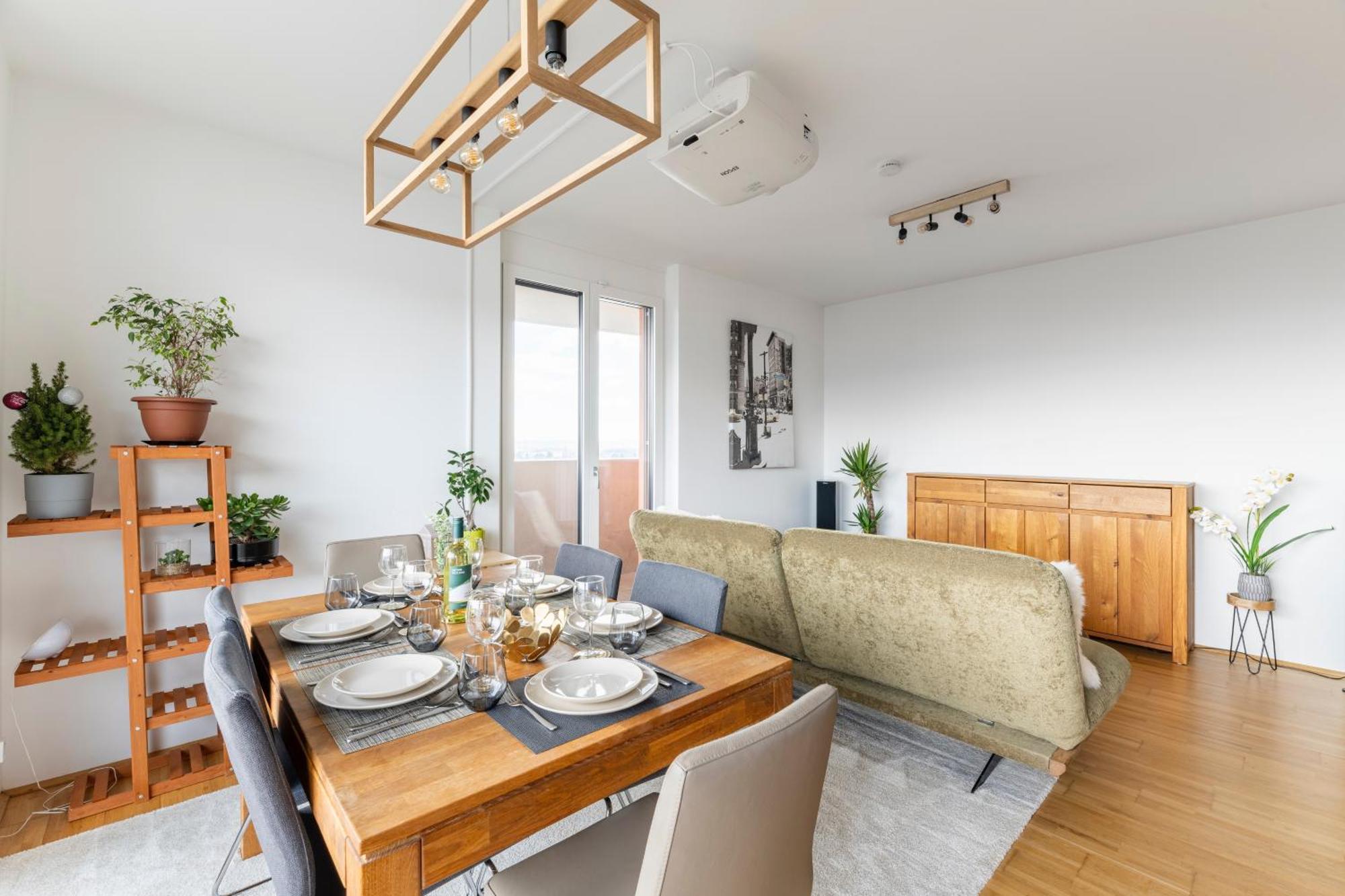 Edler Wohnraum Panoramablick 3 Sz Boxspringbetten, E-Ladestation, Kaffeevollautomat, Klima, Lift, Terrasse & 2Xtg Graz Exterior photo
